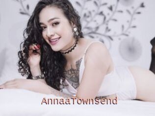 AnnaaTownsend