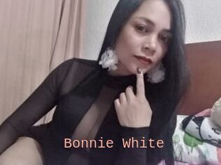 Bonnie_White