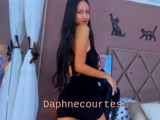 Daphnecourtes