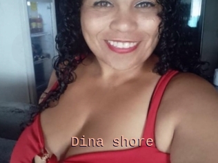 Dina_shore