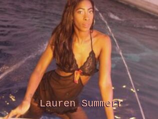 Lauren_Summerr