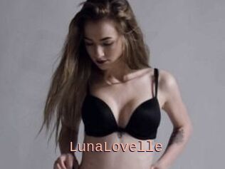 Luna_Lovelle