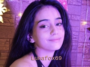 Lunafox69