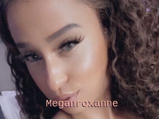 Meganroxanne