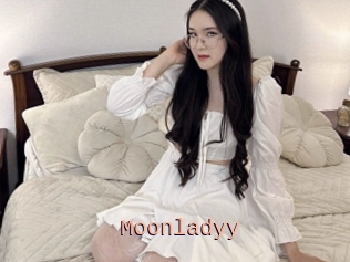 Moonladyy