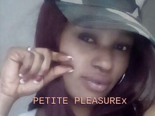 PETITE_PLEASUREx