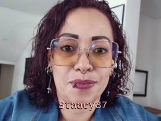 Staacy37