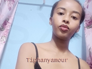 Tiphanyamour