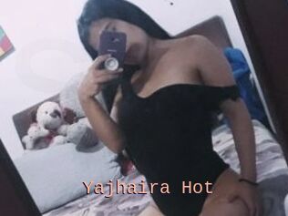 Yajhaira_Hot